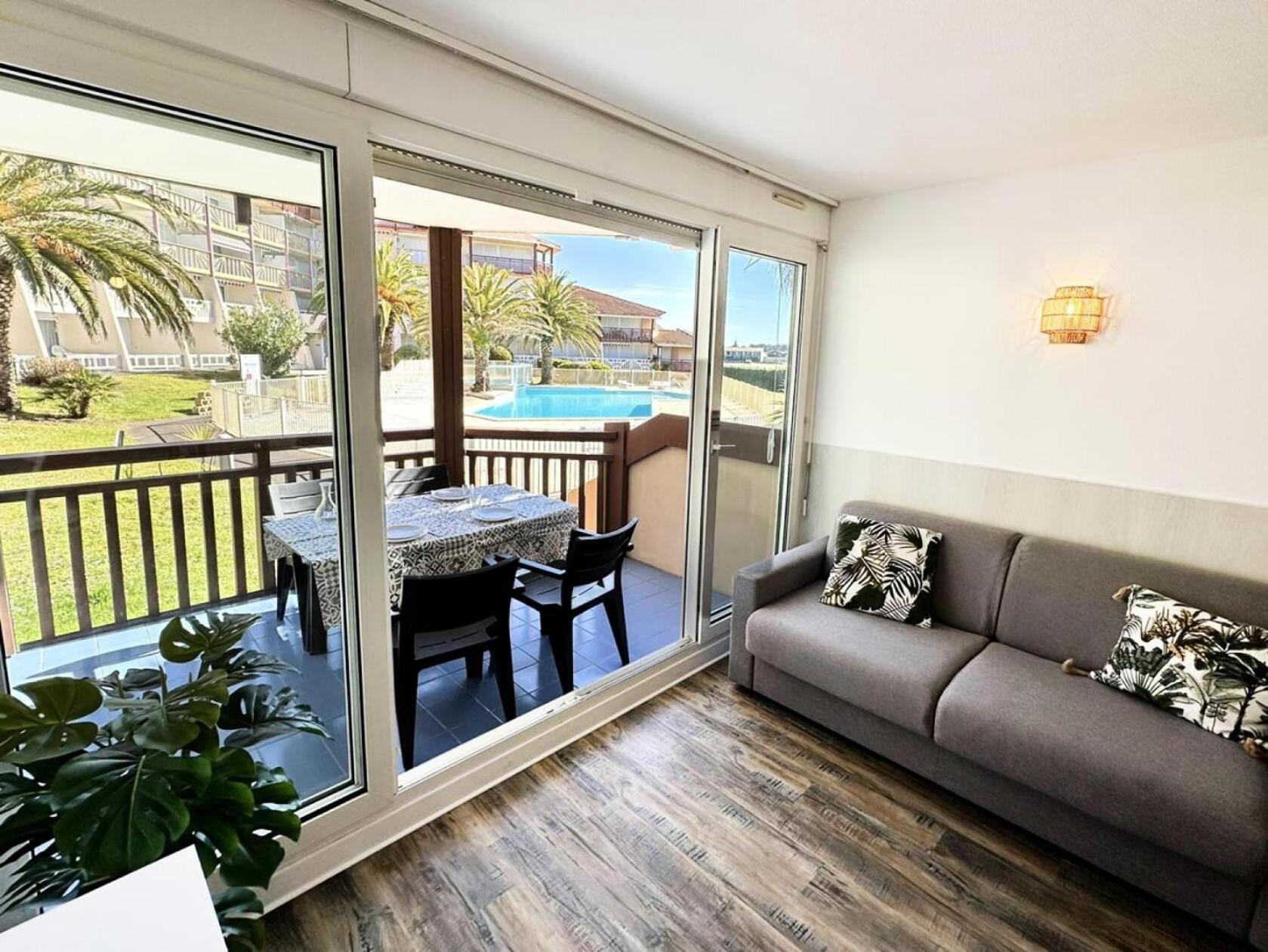 Residence Le Boucanier - Studio Pour 4 Personnes 421 วิเยอซ์-บูโก-เลส์-แบ็งส์ ภายนอก รูปภาพ